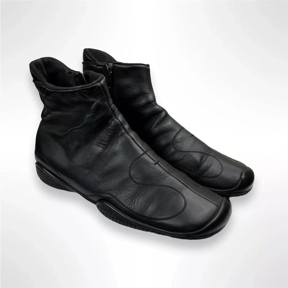 Prada Vintage 90’s Black Leather Ankle Boots - Picture 1 of 12